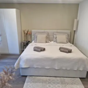 Gaestehaus In Rath-heumar Apartment